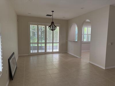 560 SW Indian Key Drive S, Port Saint Lucie, FL 34986
