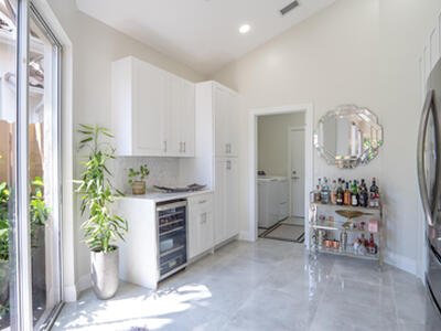 6670 NW 27th Avenue, Boca Raton, FL 33496