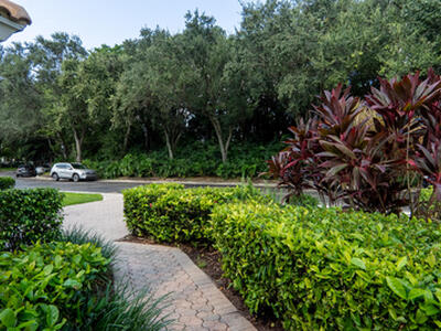 6670 NW 27th Avenue, Boca Raton, FL 33496