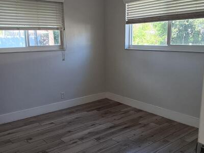 4961 SW 28th Terrace, Dania Beach, FL 33004