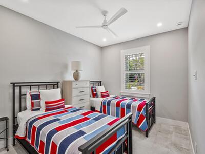 425 Hugh Street, Jupiter, FL 33458