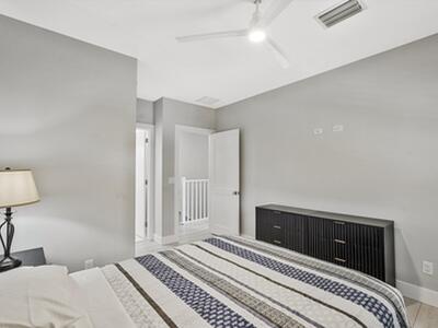 425 Hugh Street, Jupiter, FL 33458