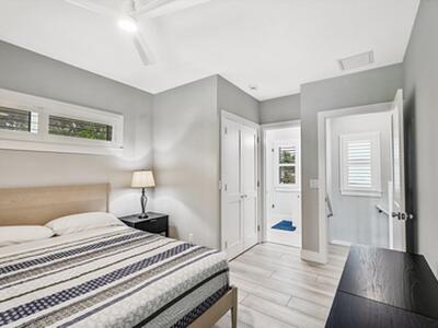 425 Hugh Street, Jupiter, FL 33458