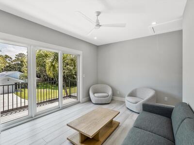 425 Hugh Street, Jupiter, FL 33458