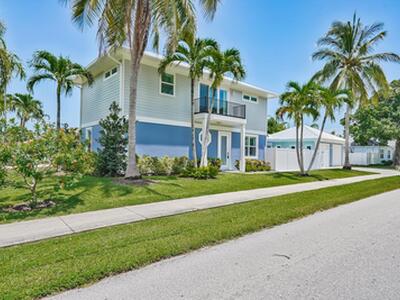 425 Hugh Street, Jupiter, FL 33458