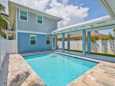 425 Hugh Street, Jupiter, FL 33458