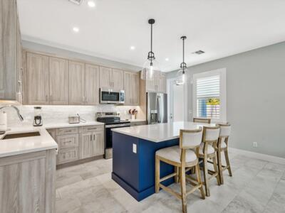 425 Hugh Street, Jupiter, FL 33458