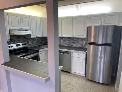 4975 Sable Pine Circle, West Palm Beach, FL 33417