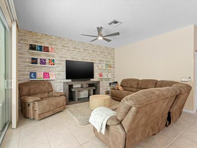 7061 Chesapeake Circle, Boynton Beach, FL 33436