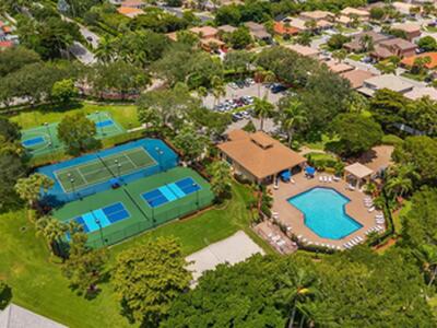 7061 Chesapeake Circle, Boynton Beach, FL 33436