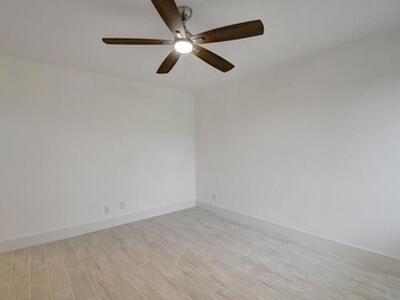 525 S Broadway Street, Lantana, FL 33462