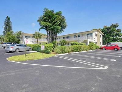 525 S Broadway Street, Lantana, FL 33462