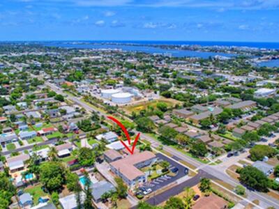 525 S Broadway Street, Lantana, FL 33462