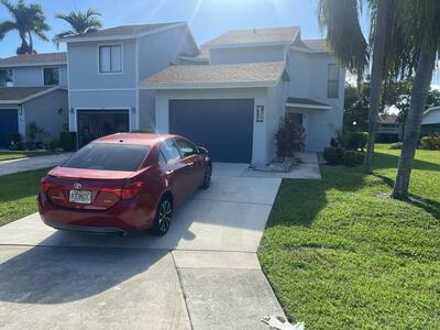 1581 Woodbridge Lakes Circle, West Palm Beach, FL 33406