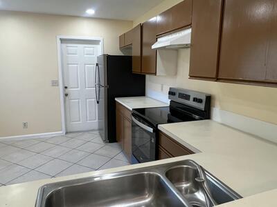 1581 Woodbridge Lakes Circle, West Palm Beach, FL 33406