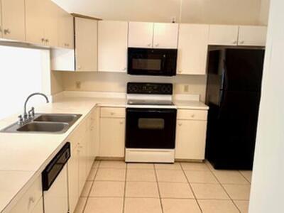 2844 Stoneway D Lane, Fort Pierce, FL 34982