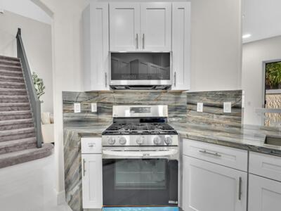 36 Monterey Pointe Drive, Palm Beach Gardens, FL 33418