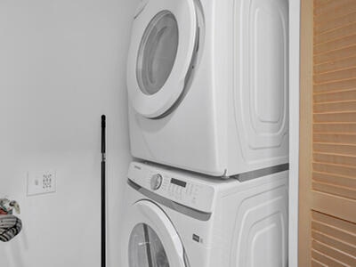 2755 NE 28th Avenue, Lighthouse Point, FL 33064