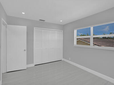 2755 NE 28th Avenue, Lighthouse Point, FL 33064