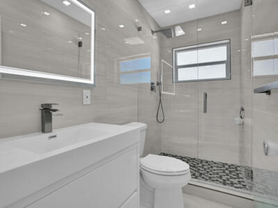 2755 NE 28th Avenue, Lighthouse Point, FL 33064