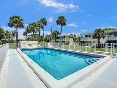 2755 NE 28th Avenue, Lighthouse Point, FL 33064