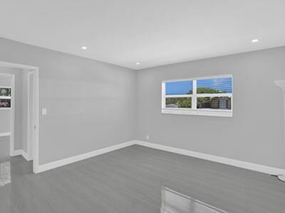 2755 NE 28th Avenue, Lighthouse Point, FL 33064