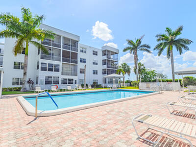 3000 E Sunrise Lakes Dr Drive E, Sunrise, FL 33322