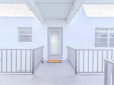 3000 E Sunrise Lakes Dr Drive E, Sunrise, FL 33322