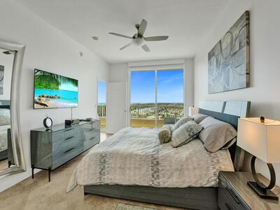 625 Casa Loma Boulevard, Boynton Beach, FL 33435