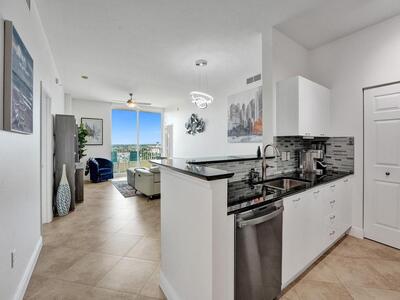 625 Casa Loma Boulevard, Boynton Beach, FL 33435