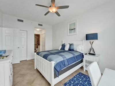 625 Casa Loma Boulevard, Boynton Beach, FL 33435