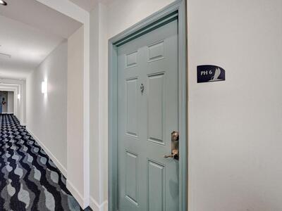 625 Casa Loma Boulevard, Boynton Beach, FL 33435