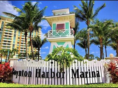 625 Casa Loma Boulevard, Boynton Beach, FL 33435