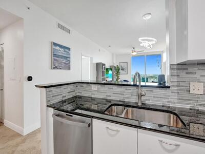 625 Casa Loma Boulevard, Boynton Beach, FL 33435