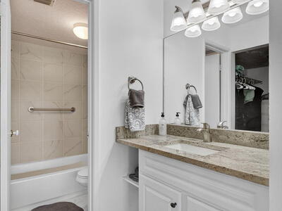 12790 Briarlake 103 Drive, Palm Beach Gardens, FL 33418