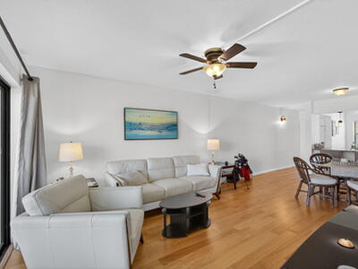 12790 Briarlake 103 Drive, Palm Beach Gardens, FL 33418