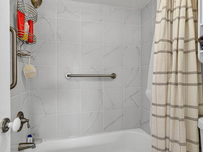 12790 Briarlake 103 Drive, Palm Beach Gardens, FL 33418