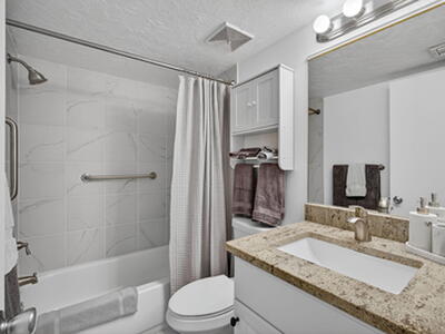 12790 Briarlake 103 Drive, Palm Beach Gardens, FL 33418