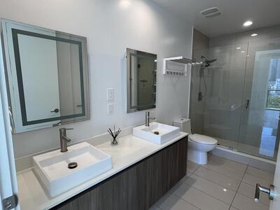 201 SW 17th Road, Miami, FL 33129