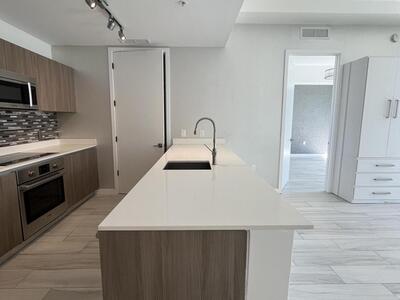 201 SW 17th Road, Miami, FL 33129