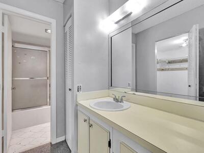 9300 Lime Bay Boulevard, Tamarac, FL 33321