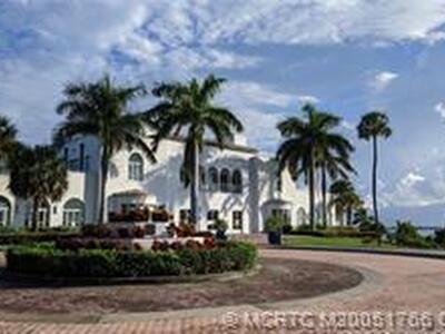 1950 NE Indian River Drive, Jensen Beach, FL 34957