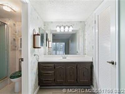 1950 NE Indian River Drive, Jensen Beach, FL 34957