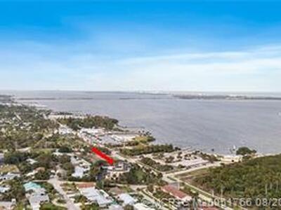 1950 NE Indian River Drive, Jensen Beach, FL 34957