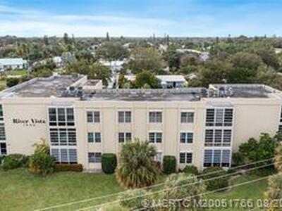 1950 NE Indian River Drive, Jensen Beach, FL 34957