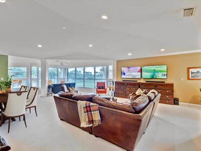 207 Legendary Circle, Palm Beach Gardens, FL 33418