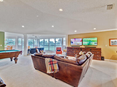 207 Legendary Circle, Palm Beach Gardens, FL 33418