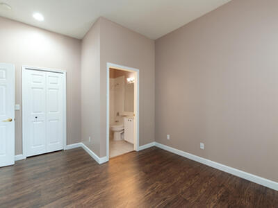 665 SW Lake Charles Circle, Port Saint Lucie, FL 34986