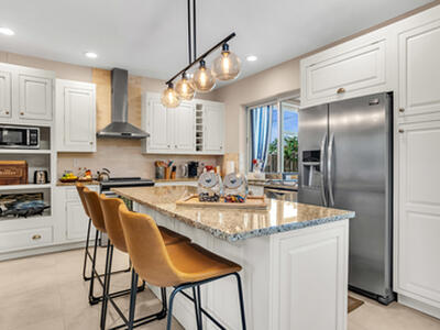 5811 NE 22nd Way, Fort Lauderdale, FL 33308