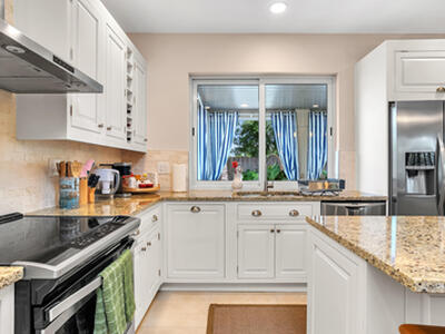 5811 NE 22nd Way, Fort Lauderdale, FL 33308